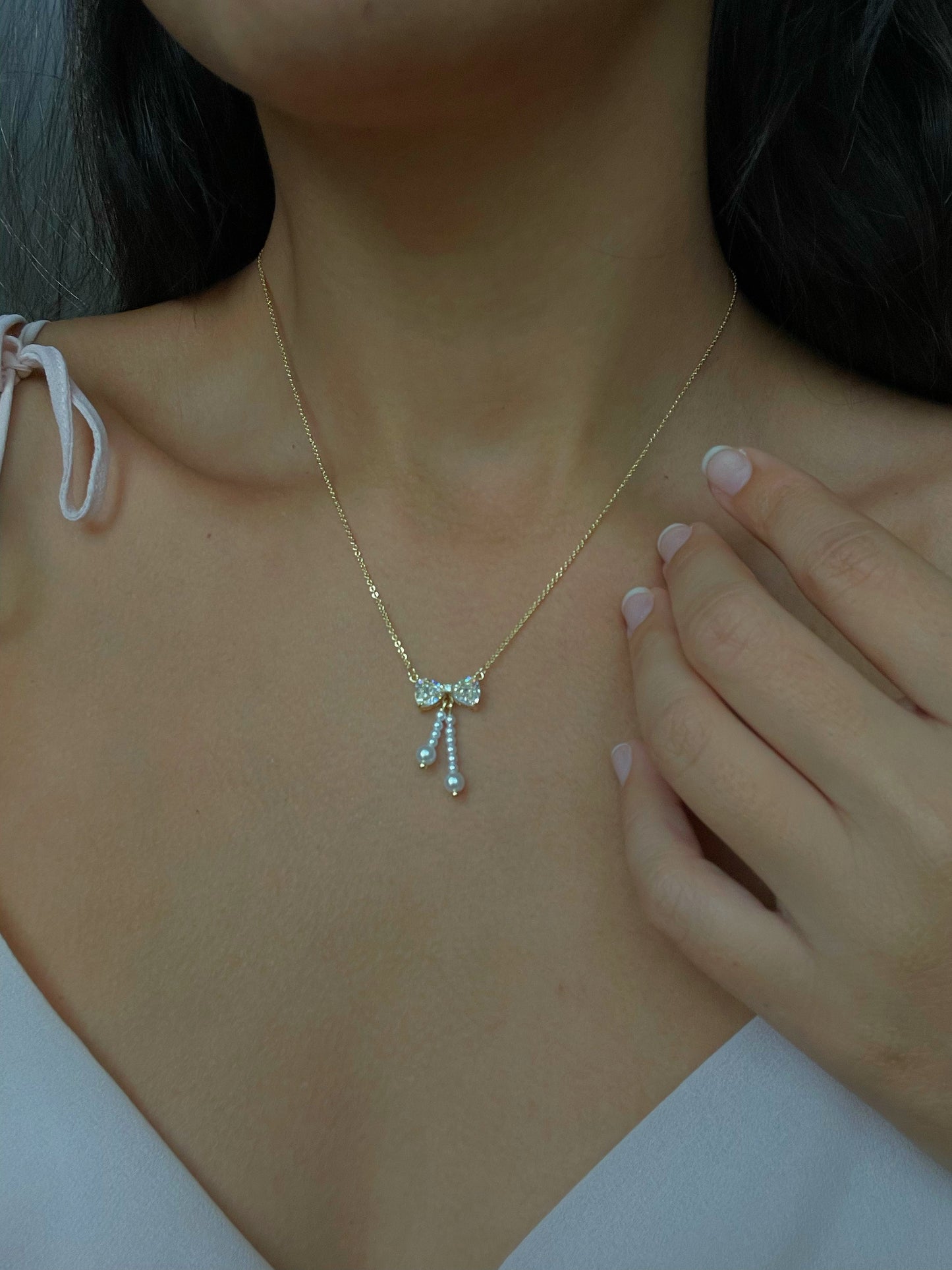 Bow Pendant Necklace