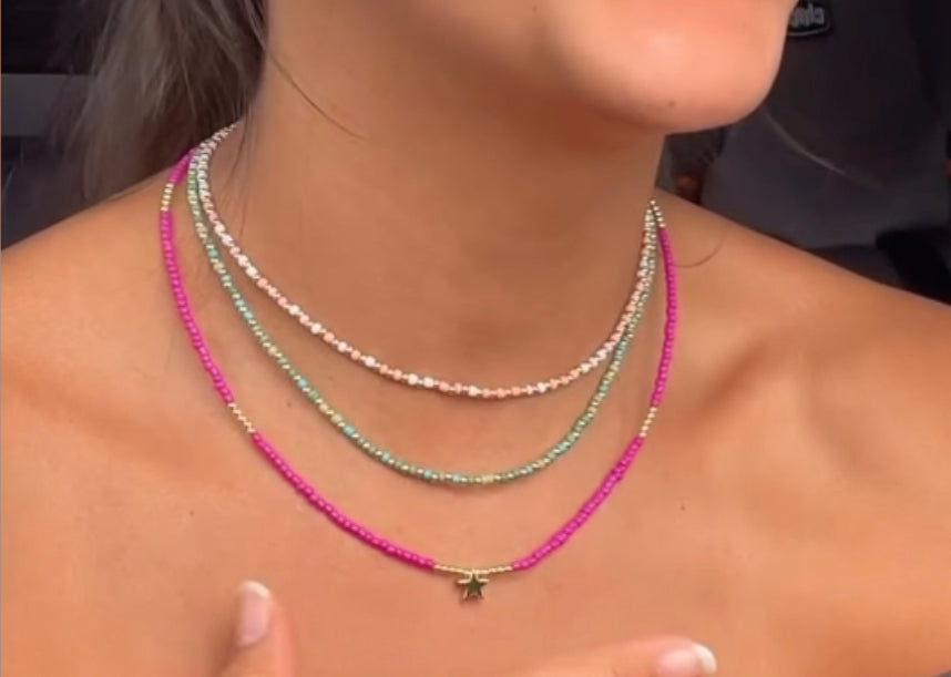 Coral Chocker